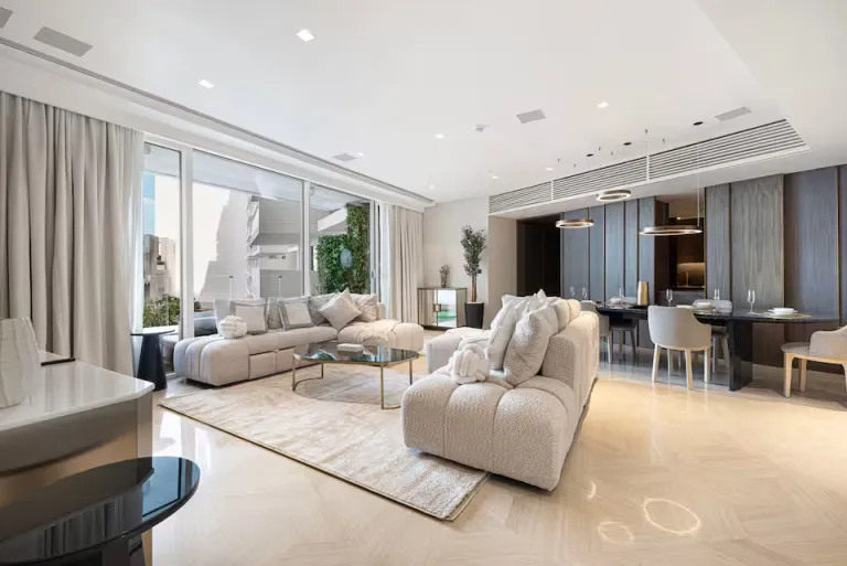 Airbnb Stays in Dubai Near Palm Jumeirah 