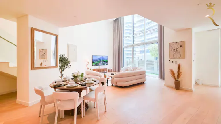Luxury Airbnb Stays in Abu Dhabi 2026