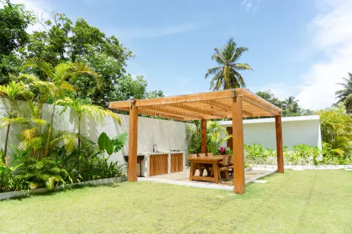 Image for article Best 8 Airbnb Stays in Sri Lanka to Book in 2026