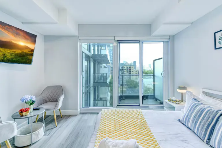 Cheap & Affordable Airbnb Stays Near FIFA World Cup 2026 Venues & Stadiums 