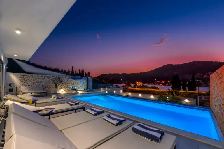 Best Waterfront Airbnb Stays in Croatia for Stunning Adriatic Views