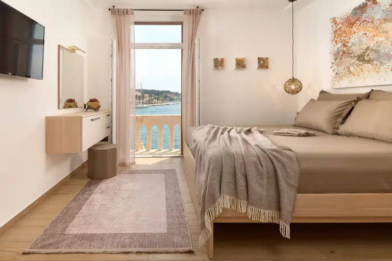 Best Waterfront Airbnb Stays in Croatia for Stunning Adriatic Views