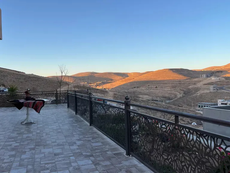 Best Desert Camp Airbnb Stays in Jordan Near Petra and Wadi Rum