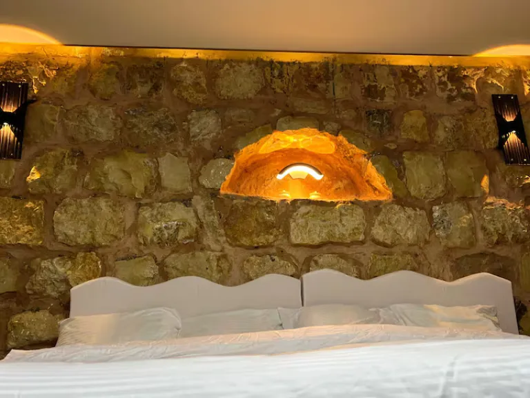 Best Desert Camp Airbnb Stays in Jordan Near Petra and Wadi Rum