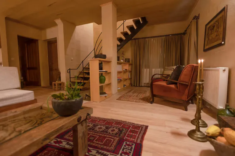 Airbnb Stays in Cappadocia, Turkey for Hot Air Balloon Views 