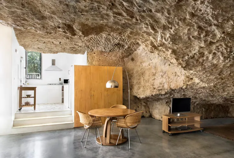 cave Airbnb in Spain