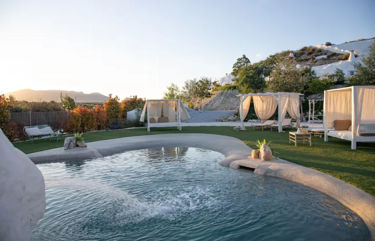 cave Airbnb in Spain