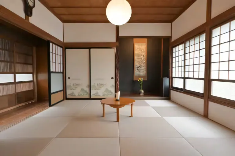 Traditional Ryokan-Style Airbnb Stays in Japan 