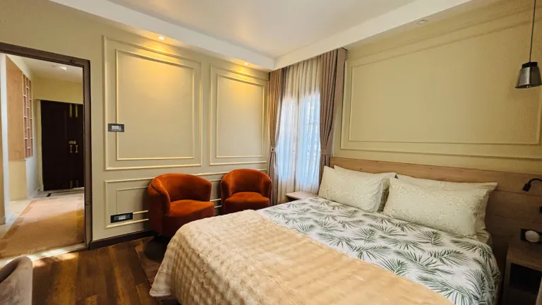 Mountain View Airbnbs in Nepal for Himalayan Getaways