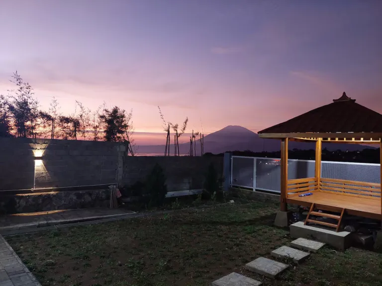 Jungle Dome Airbnb Stays in Indonesia for Nature Escapes