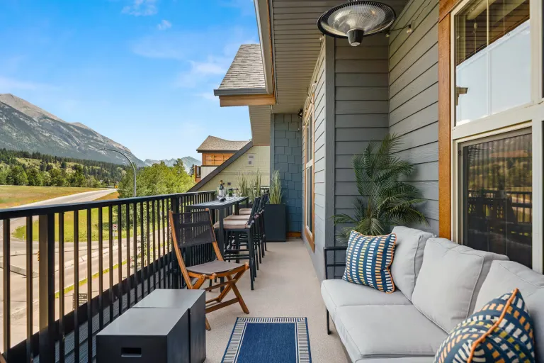 Airbnb in Banff