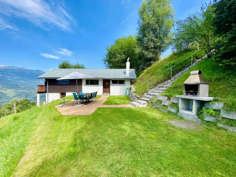 Airbnb in Swiss Alps
