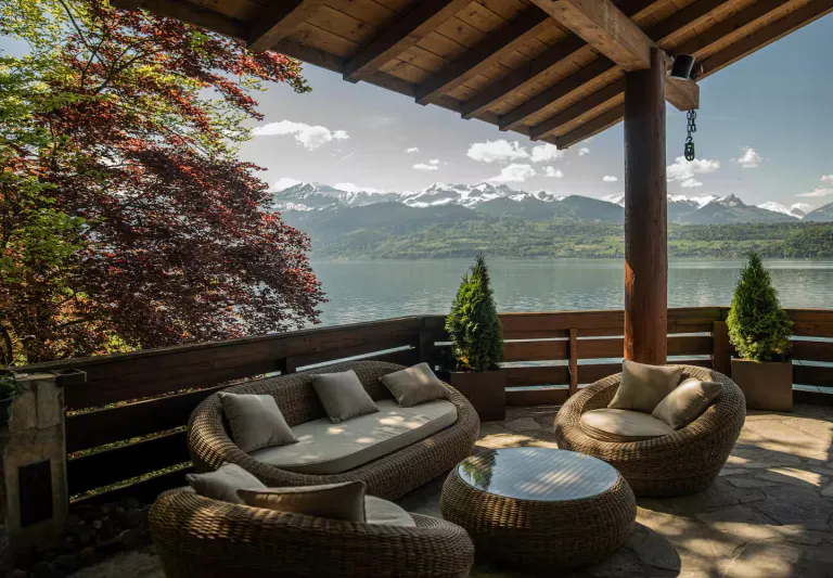 Airbnb in Swiss Alps