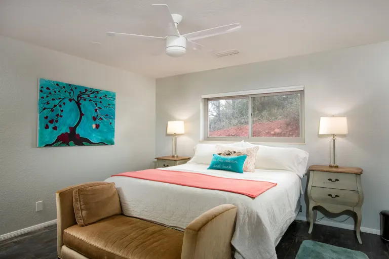 Airbnb in Sedona Arizona with Red Rock Views