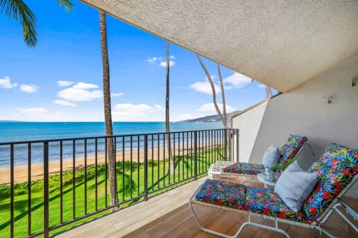 Image for article 8 Best Beachfront Airbnb Stays in Maui, Hawaii to Chill & Stay in 2026		