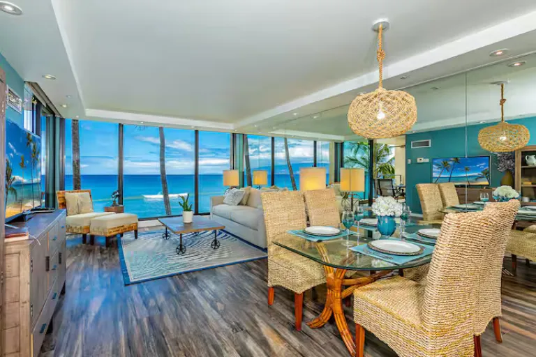 beachfront Airbnb in Maui