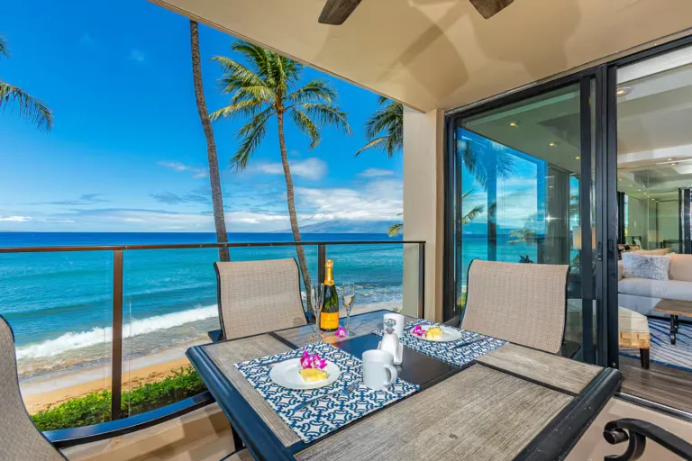 beachfront Airbnb in Maui