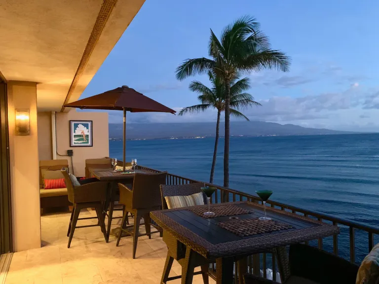 beachfront Airbnb in Maui