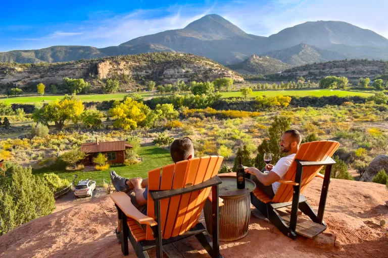 Best 2026 Airbnb Cabin Stays in Colorado Rockies