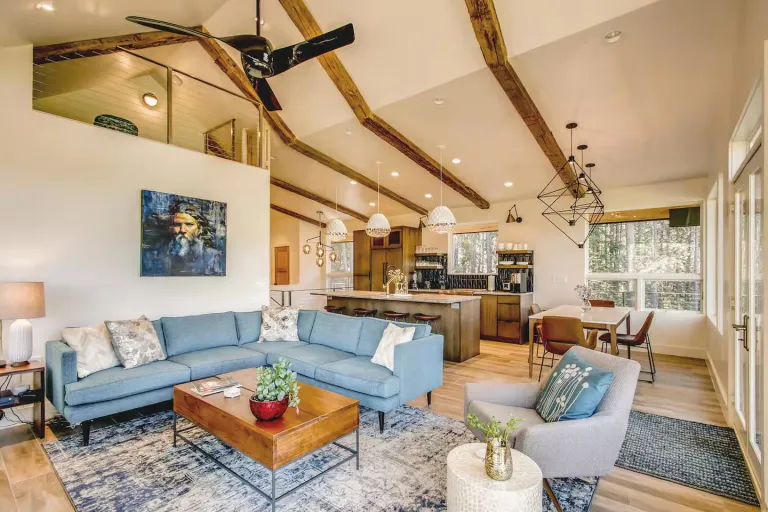 Best 2026 Airbnb Cabin Stays in Colorado Rockies