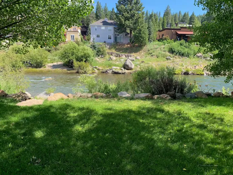 waterfront Airbnb in Lake Tahoe