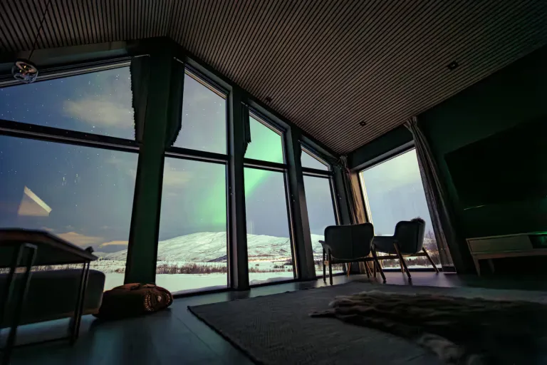 Best 2026 Northern Lights Airbnb Stays in Troms&oslash;, Norway