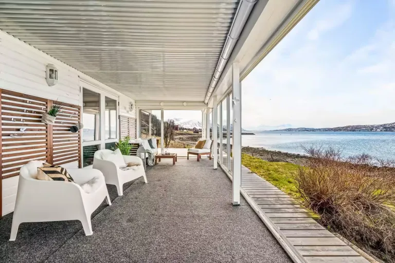 Best 2026 Northern Lights Airbnb Stays in Troms&oslash;, Norway