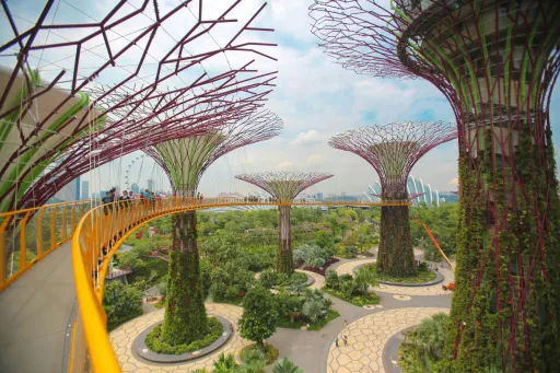 Image for article Singapore Ranked World’s Most Expensive City for Luxury Living in 2026