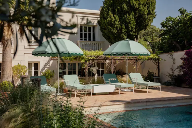 Luxury Airbnb Stays in French Riviera