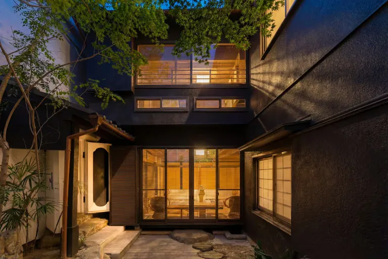 luxury Airbnb near Dotonbori Osaka