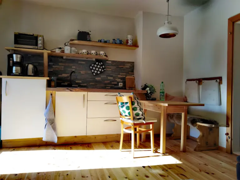 Airbnb in Hallstatt with lake views