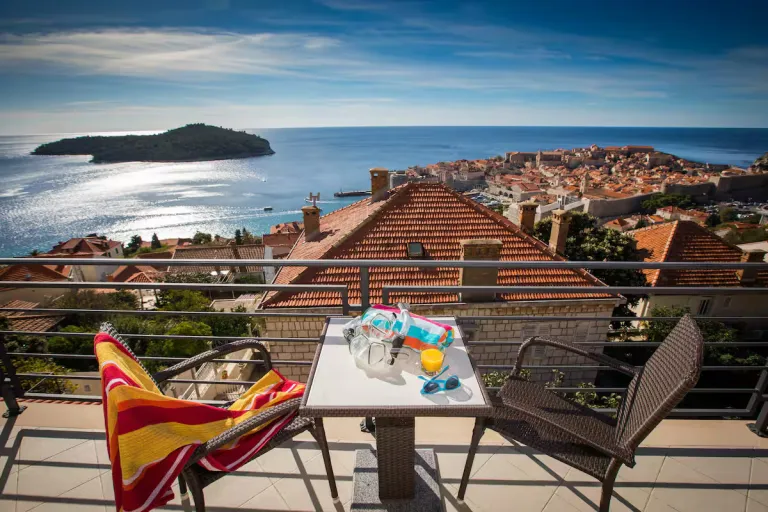 Luxury Airbnb Stays in Dubrovnik