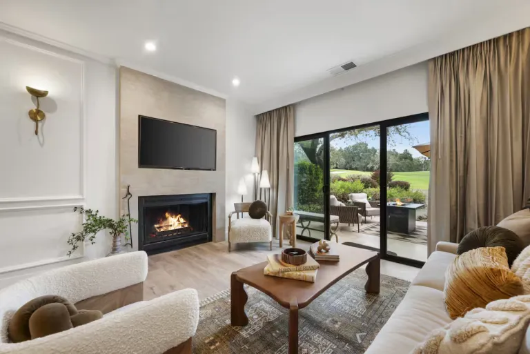 Luxury Airbnb Stays in Napa Valley