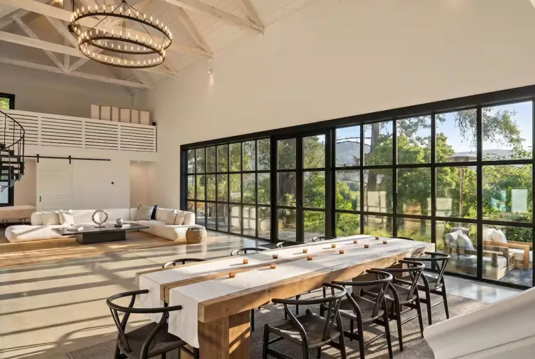 Luxury Airbnb Stays in Napa Valley