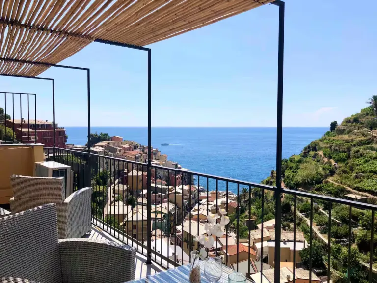 Airbnb Stays in Cinque Terre