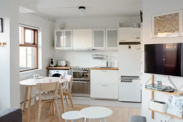 Airbnb in Reykjavik for Northern Lights experience
