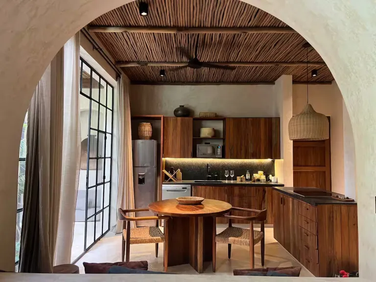Airbnb in Tulum with private Cenote