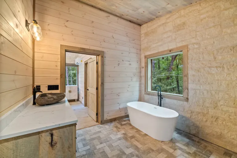 Mountain Airbnb Cabins in Blue Ridge Mountains