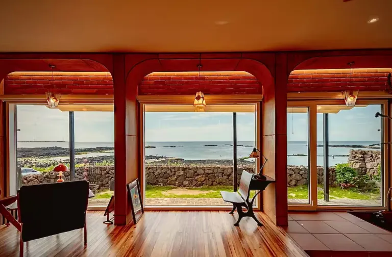 Best 2026 Airbnb Stays in Jeju Island, South Korea for Scenic Escapes			
