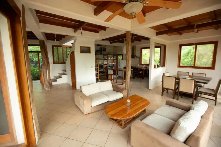 Best 2026 Airbnb Stays in Galápagos Islands, Ecuador for Wildlife Lovers