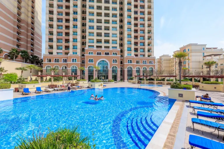 Best 2026 Luxury Airbnb Stays in Doha, Qatar Near The Pearl
