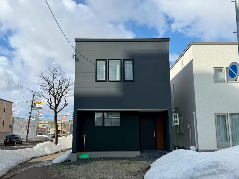8 Best 2026 Airbnb Stays in Sapporo, Japan for Snow Holidays