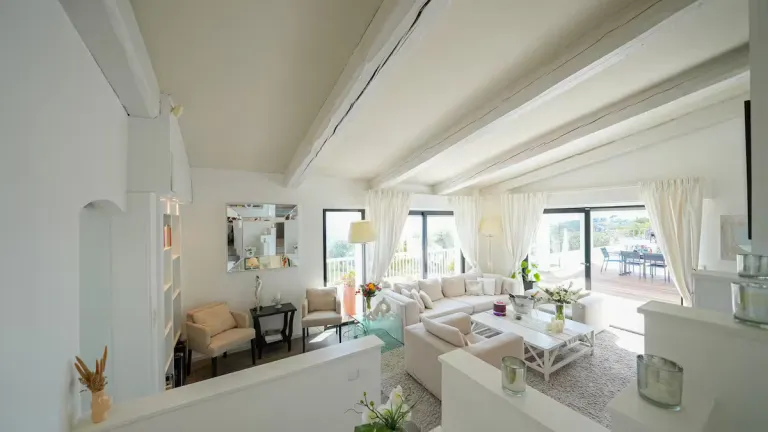 Best 2026 Luxury Airbnb Stays in Monaco with Marina Views