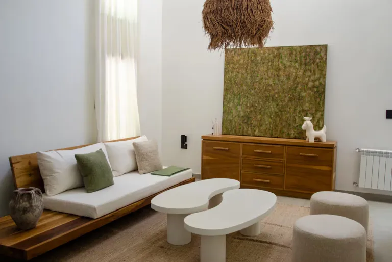 Best 2026 Airbnb Stays in Mendoza, Argentina for Wine Lovers		