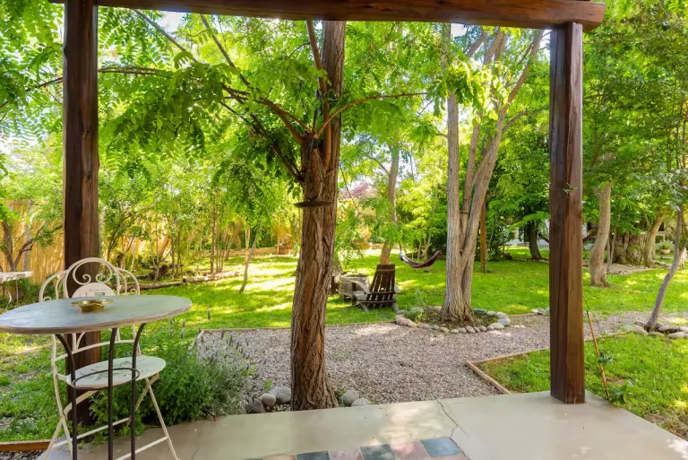 Best 2026 Airbnb Stays in Mendoza, Argentina for Wine Lovers		
