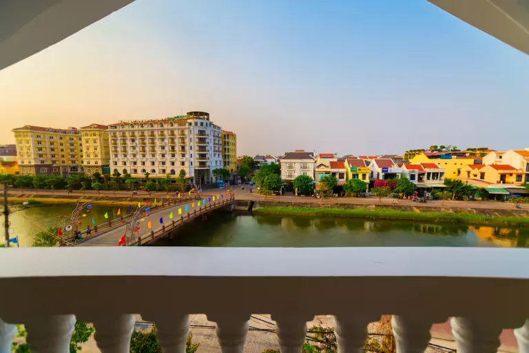 Best 2026 Airbnb Stays in Hoi An, Vietnam for Riverside & Cultural Stays