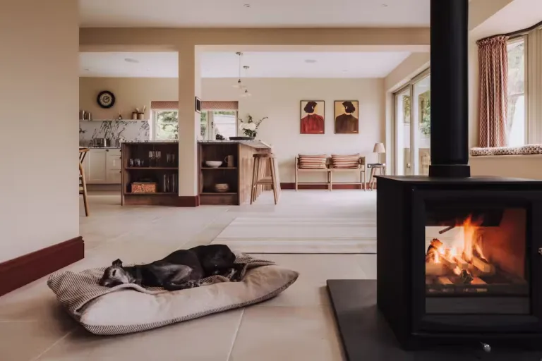 8 Best 2026 Luxury Airbnb Stays in Lake District, England for Scenic Escapes