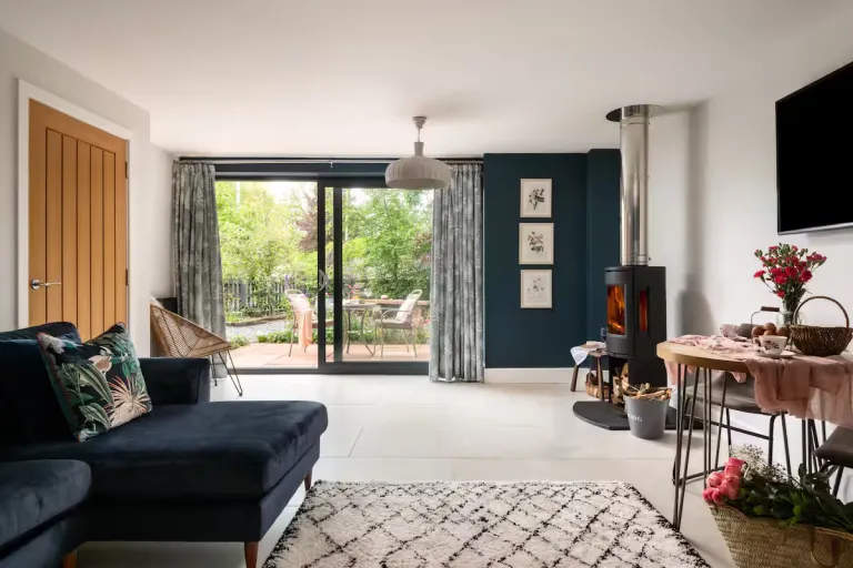 8 Best 2026 Luxury Airbnb Stays in Lake District, England for Scenic Escapes
