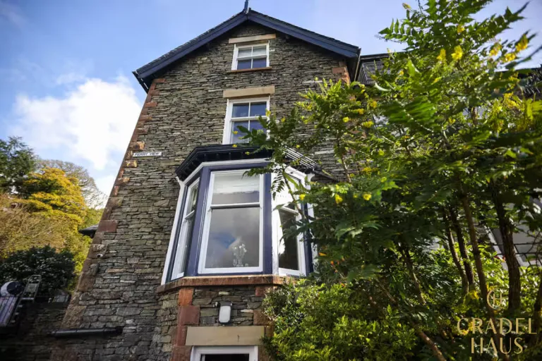 8 Best 2026 Luxury Airbnb Stays in Lake District, England for Scenic Escapes