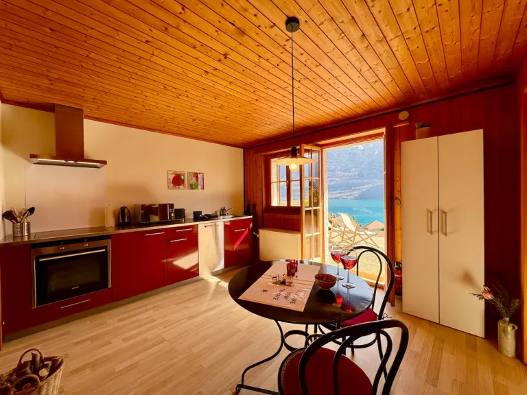 Best 2026 Airbnb Stays in Interlaken, Switzerland with Mountain & Lake Views